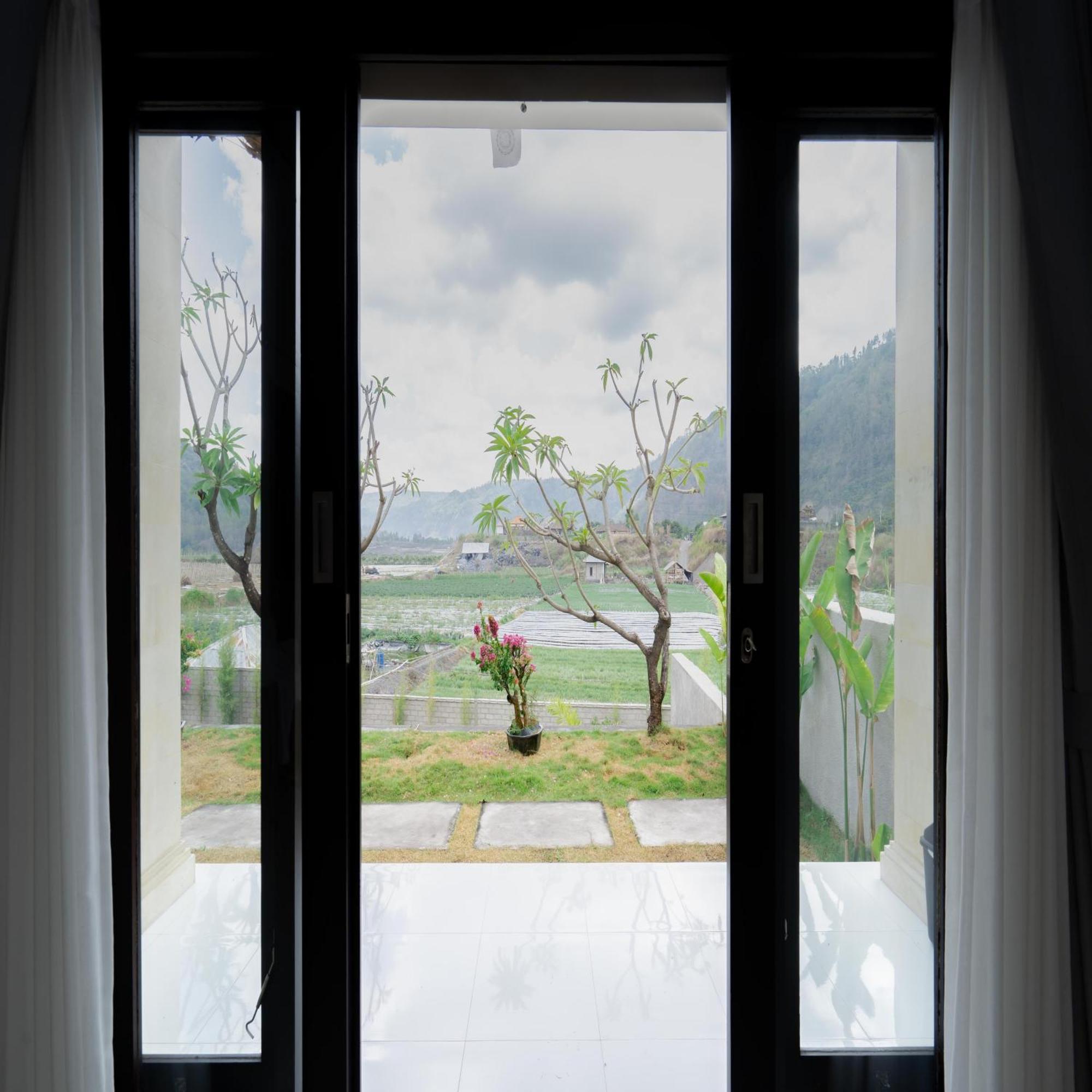 Batur Kencana Villa Mitra Reddoorz Baturaja  Luaran gambar